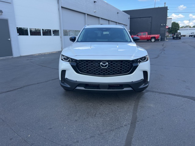 2025 Mazda CX-50 2.5 S Preferred Package Image 4 of 35