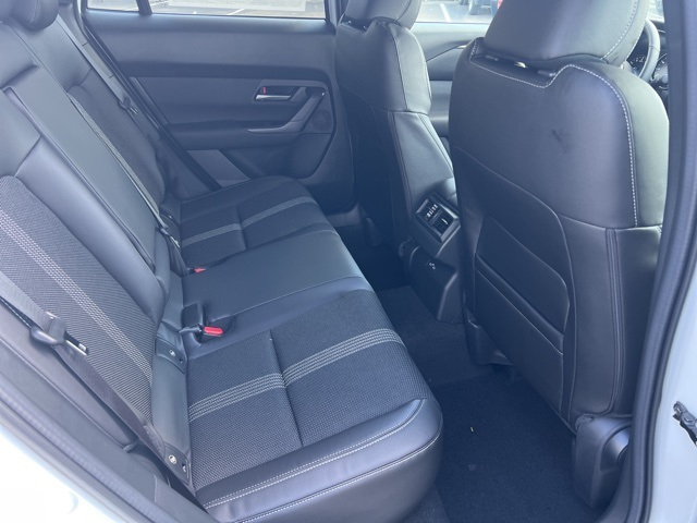 2025 Mazda CX-50 2.5 S Preferred Package Image 21 of 35