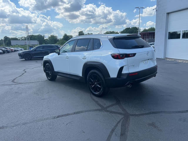 2025 Mazda CX-50 2.5 S Preferred Package Image 16 of 35