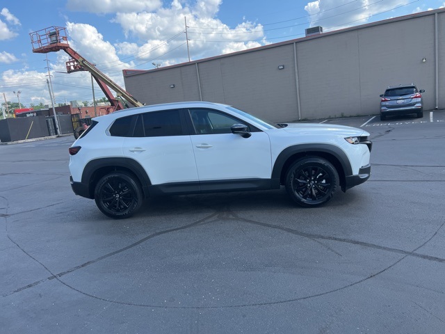 2025 Mazda CX-50 2.5 S Preferred Package Image 8 of 35