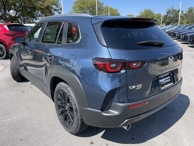 2025 Mazda CX-50 2.5 S Preferred Package Image 7 of 13