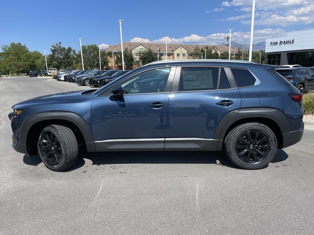 2025 Mazda CX-50 2.5 S Preferred Package Image 8 of 13