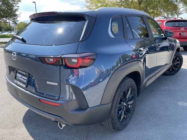 2025 Mazda CX-50 2.5 S Preferred Package Image 5 of 13