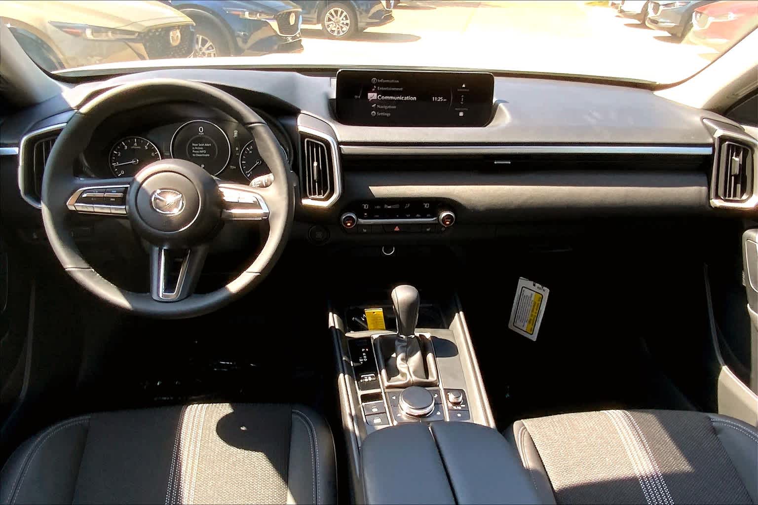 2025 Mazda CX-50 2.5 S Preferred Package Image 10 of 19