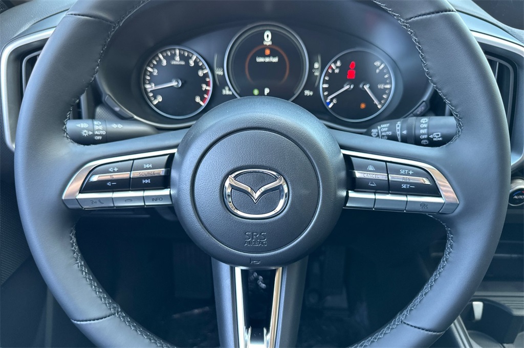 2025 Mazda CX-50 2.5 S Preferred Package Image 13 of 22