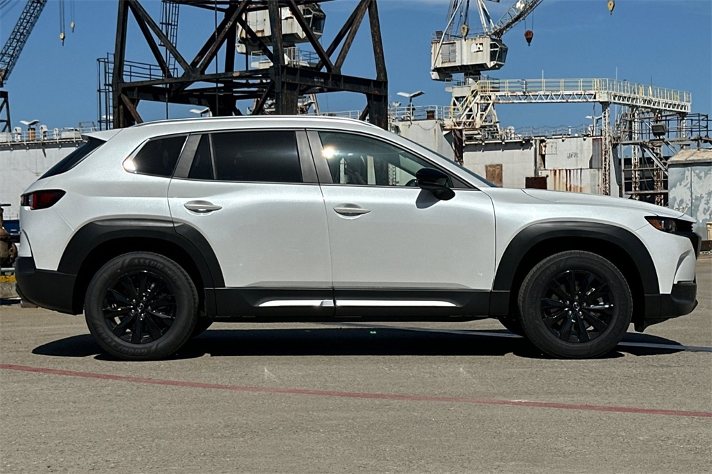 2025 Mazda CX-50 2.5 S Preferred Package Image 4 of 22