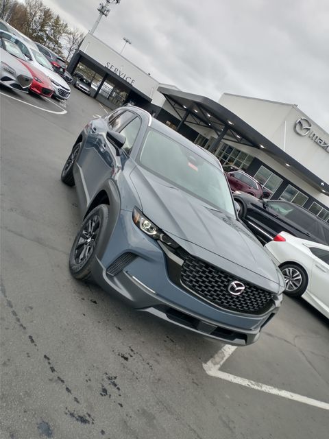 Vehicle image 6 of 28