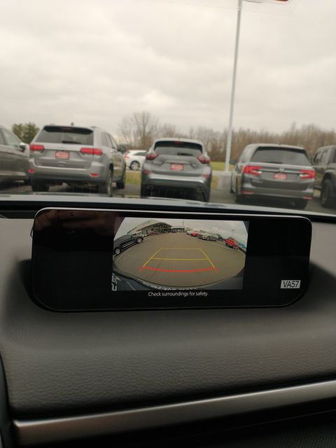 Vehicle image 22 of 28