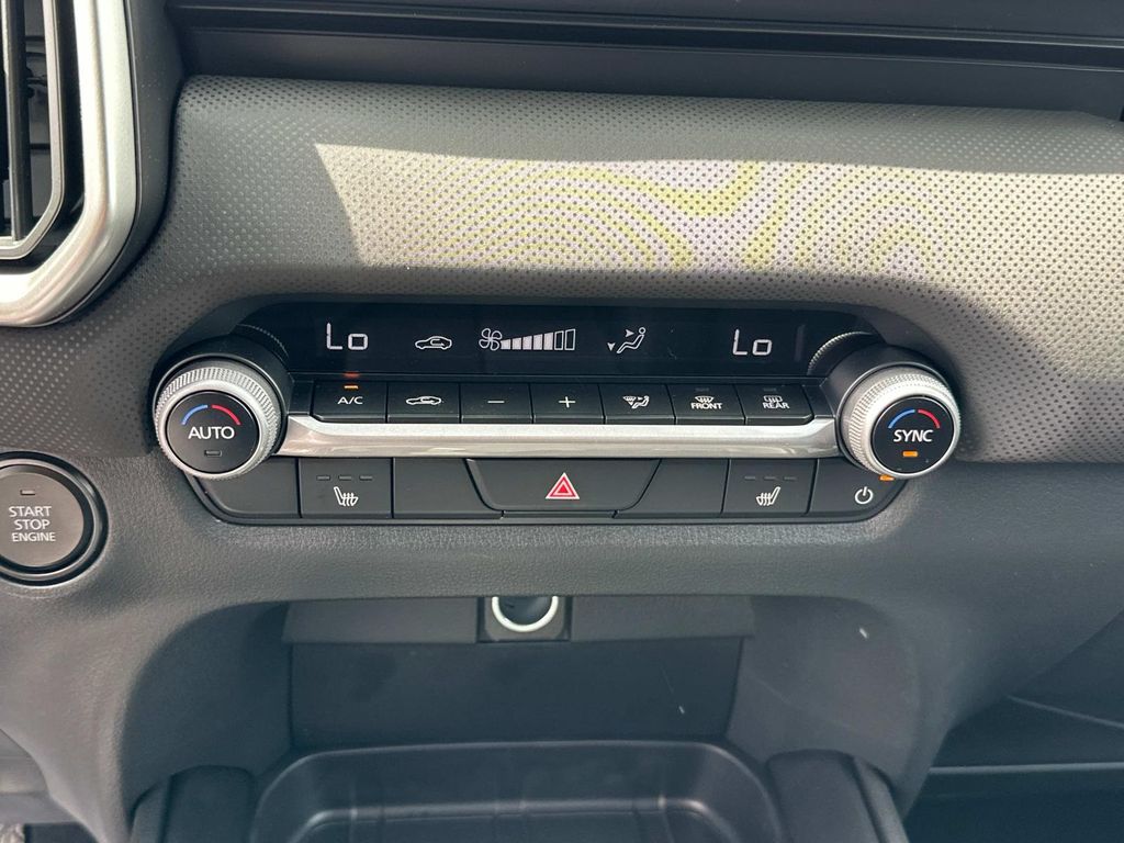 Vehicle image 9 of 35