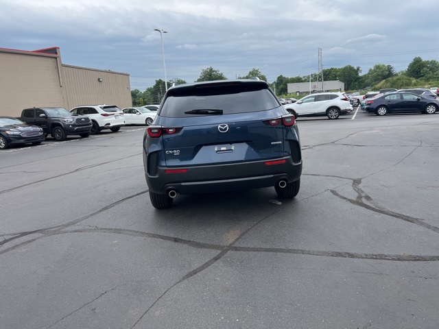 2025 Mazda CX-50 2.5 S Preferred Package Image 20 of 44
