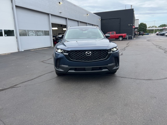 2025 Mazda CX-50 2.5 S Preferred Package Image 6 of 44