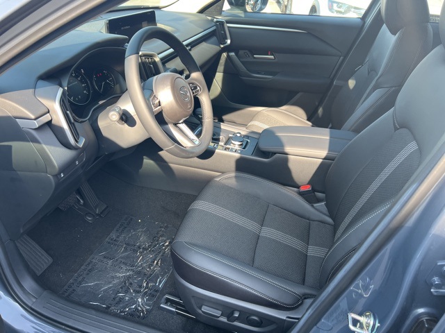 2025 Mazda CX-50 2.5 S Preferred Package Image 20 of 35