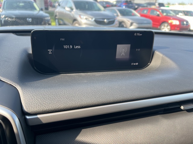 2025 Mazda CX-50 2.5 S Preferred Package Image 30 of 35