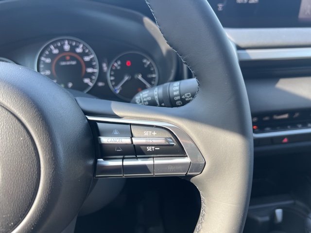 2025 Mazda CX-50 2.5 S Preferred Package Image 33 of 35