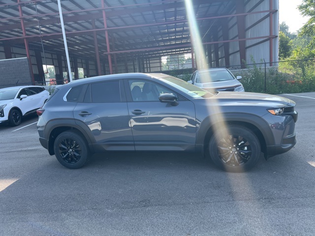 2025 Mazda CX-50 2.5 S Preferred Package Image 7 of 35