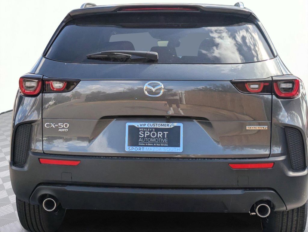 2025 Mazda CX-50 2.5 S Preferred Package Image 13 of 42