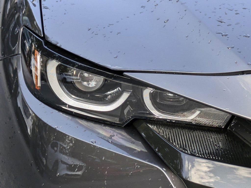 2025 Mazda CX-50 2.5 S Preferred Package Image 35 of 42