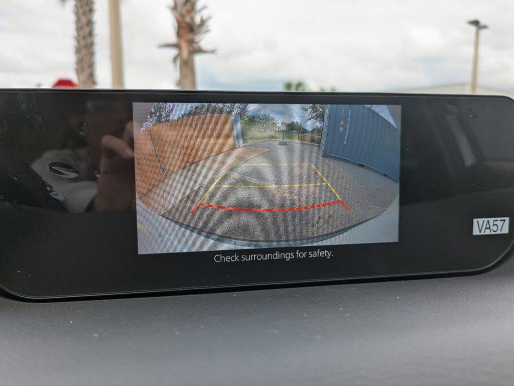2025 Mazda CX-50 2.5 S Preferred Package Image 24 of 42