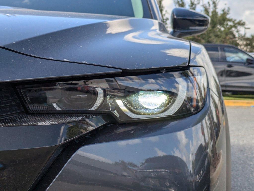 2025 Mazda CX-50 2.5 S Preferred Package Image 38 of 42