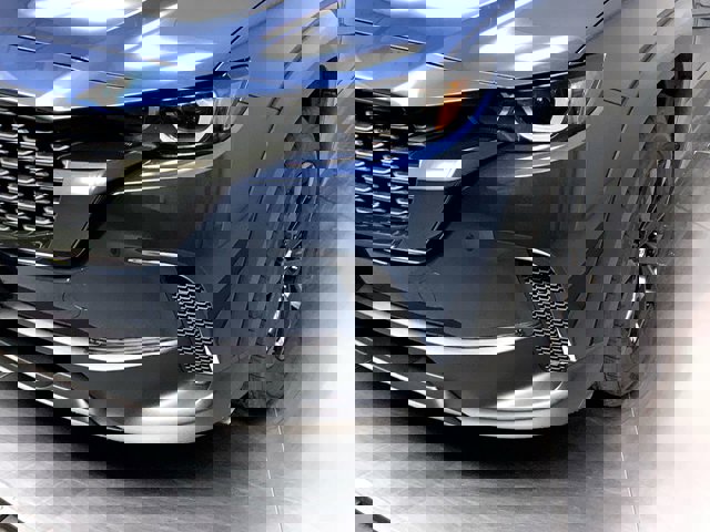 2025 Mazda CX-50 2.5 S Preferred Package Image 37 of 48