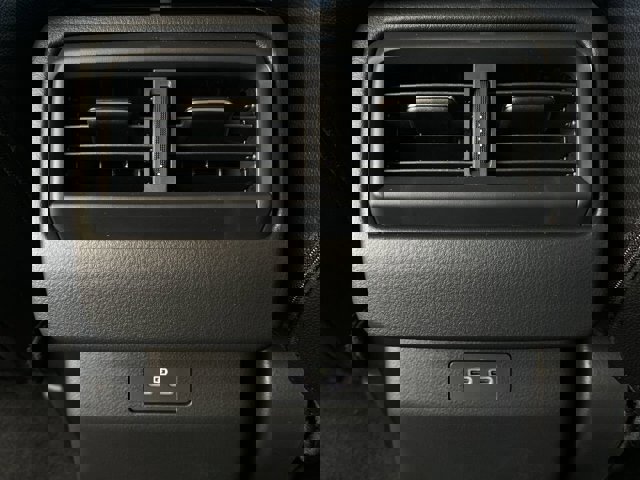 2025 Mazda CX-50 2.5 S Preferred Package Image 32 of 48