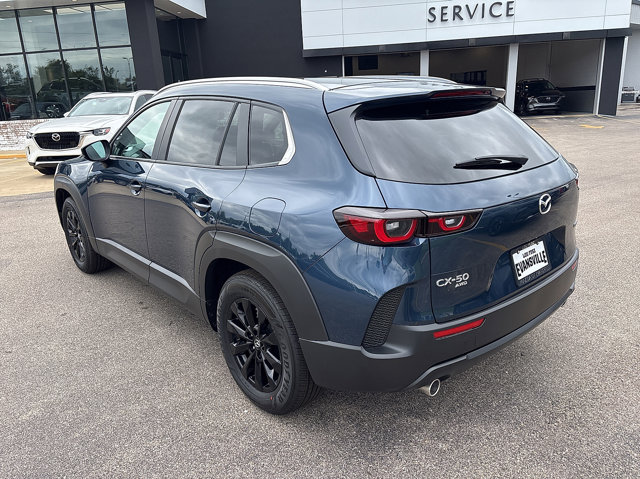 2025 Mazda CX-50 2.5 S Preferred Package Image 5 of 10