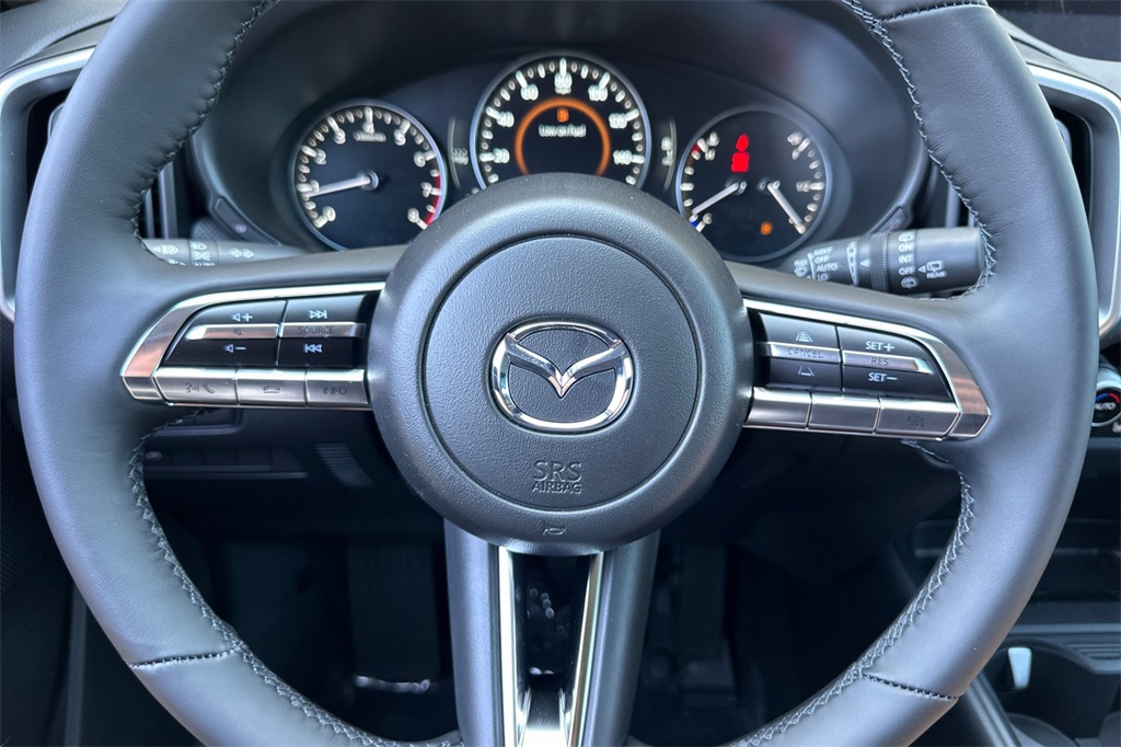 2025 Mazda CX-50 2.5 S Preferred Package Image 20 of 22