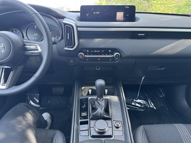 Vehicle image 40 of 48