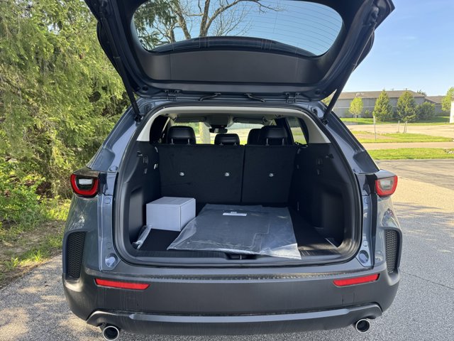 Vehicle image 22 of 48