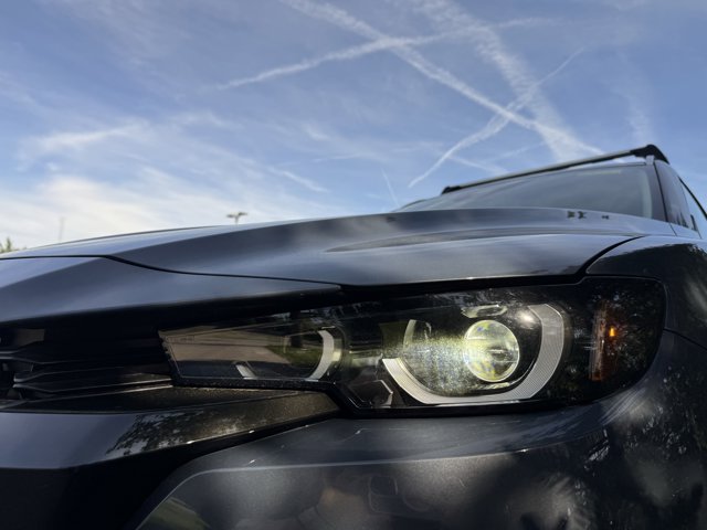 Vehicle image 9 of 48