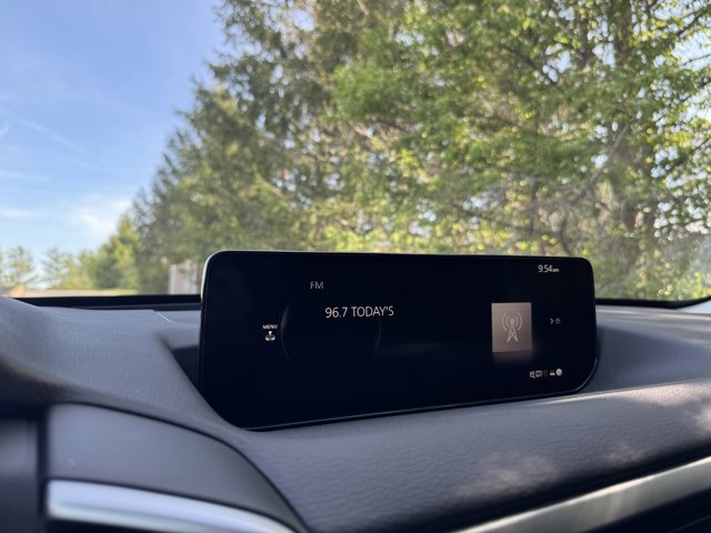 Vehicle image 43 of 48