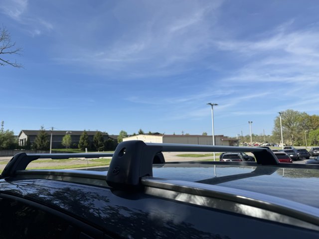 Vehicle image 27 of 48