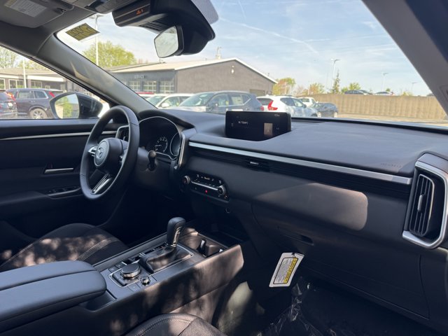 Vehicle image 16 of 48
