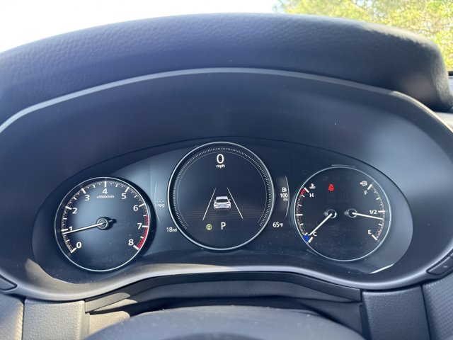 Vehicle image 34 of 48