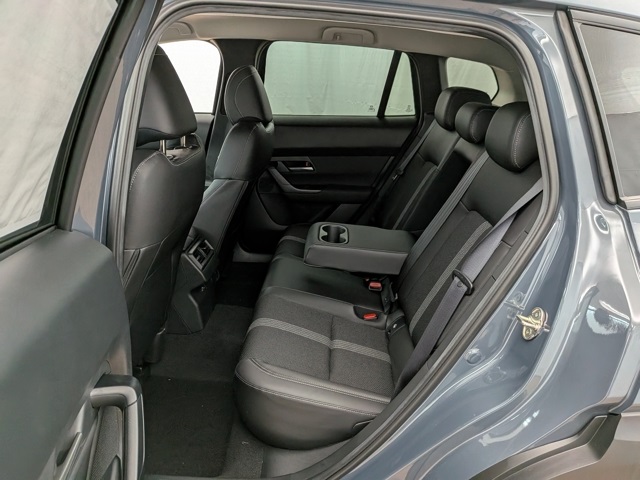 2025 Mazda CX-50 2.5 S Preferred Package Image 11 of 31