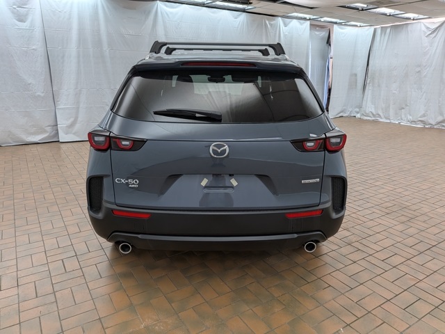 2025 Mazda CX-50 2.5 S Preferred Package Image 4 of 31
