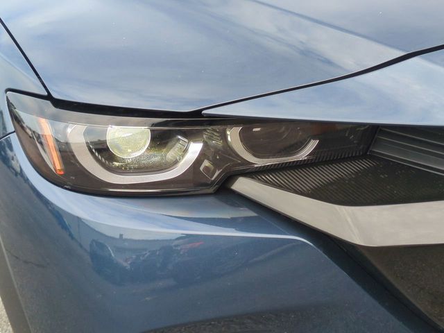2025 Mazda CX-50 2.5 S Preferred Package Image 19 of 26