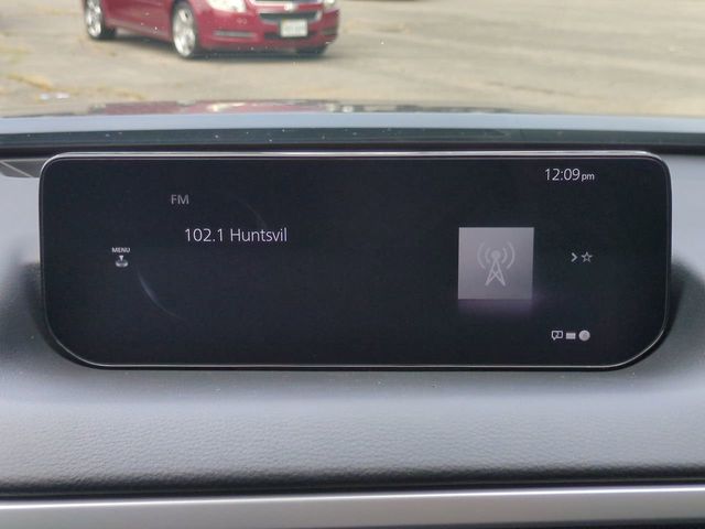 2025 Mazda CX-50 2.5 S Preferred Package Image 24 of 26