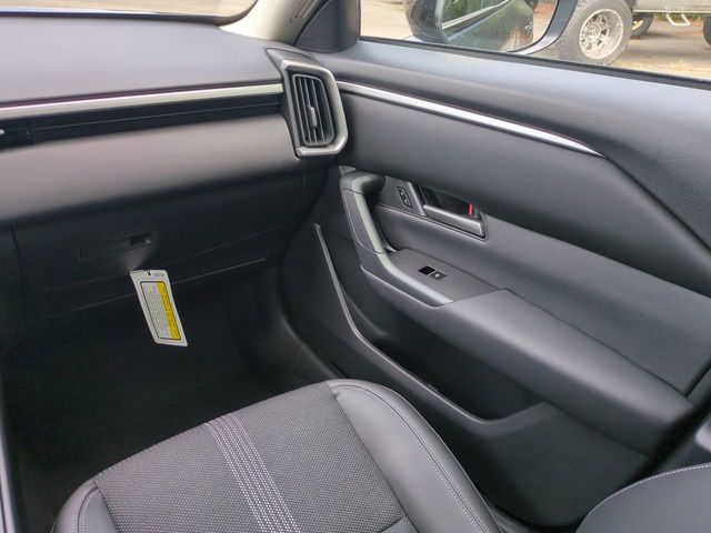 2025 Mazda CX-50 2.5 S Preferred Package Image 22 of 26