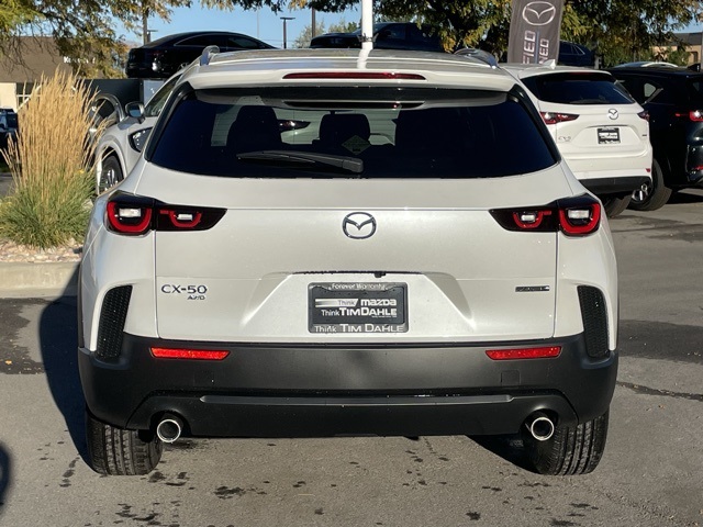 2025 Mazda CX-50 2.5 S Preferred Package Image 6 of 13