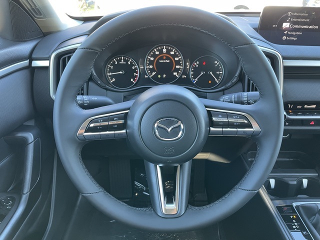 2025 Mazda CX-50 2.5 S Preferred Package Image 12 of 13