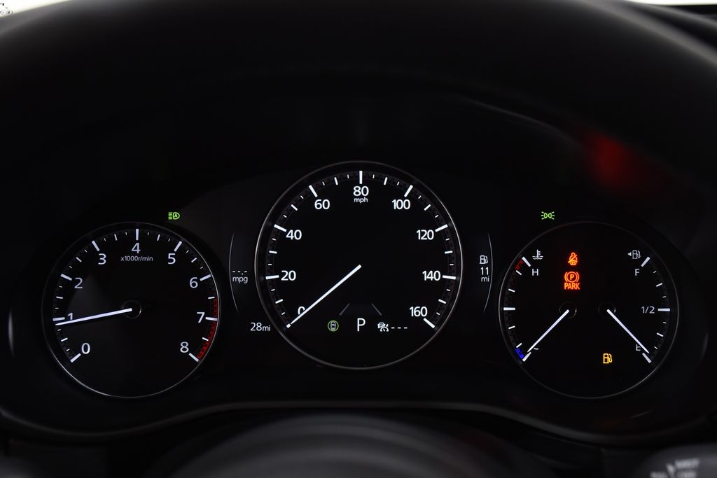 2025 Mazda CX-50 2.5 S Preferred Package Image 15 of 28