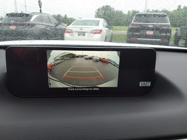 Vehicle image 16 of 23