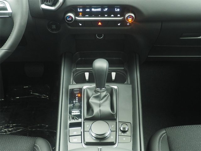 2025 Mazda CX-50 2.5 S Preferred Package Image 19 of 21