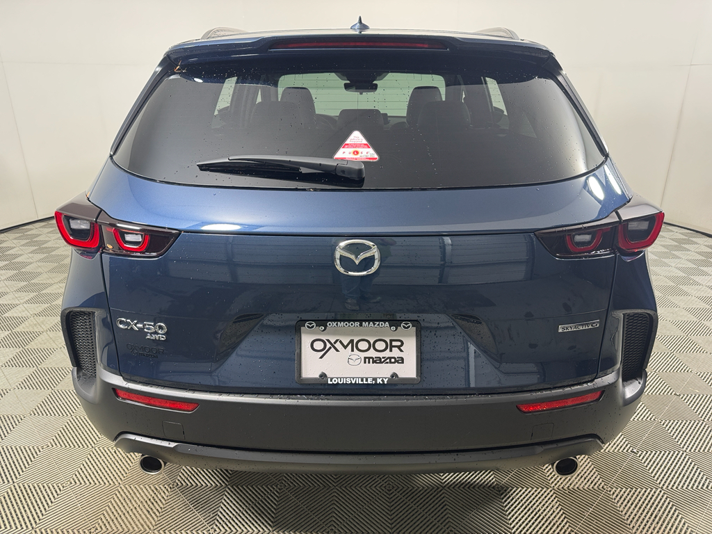 Vehicle image 7 of 33