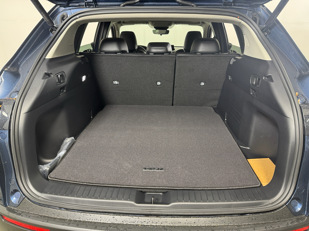 Vehicle image 11 of 33