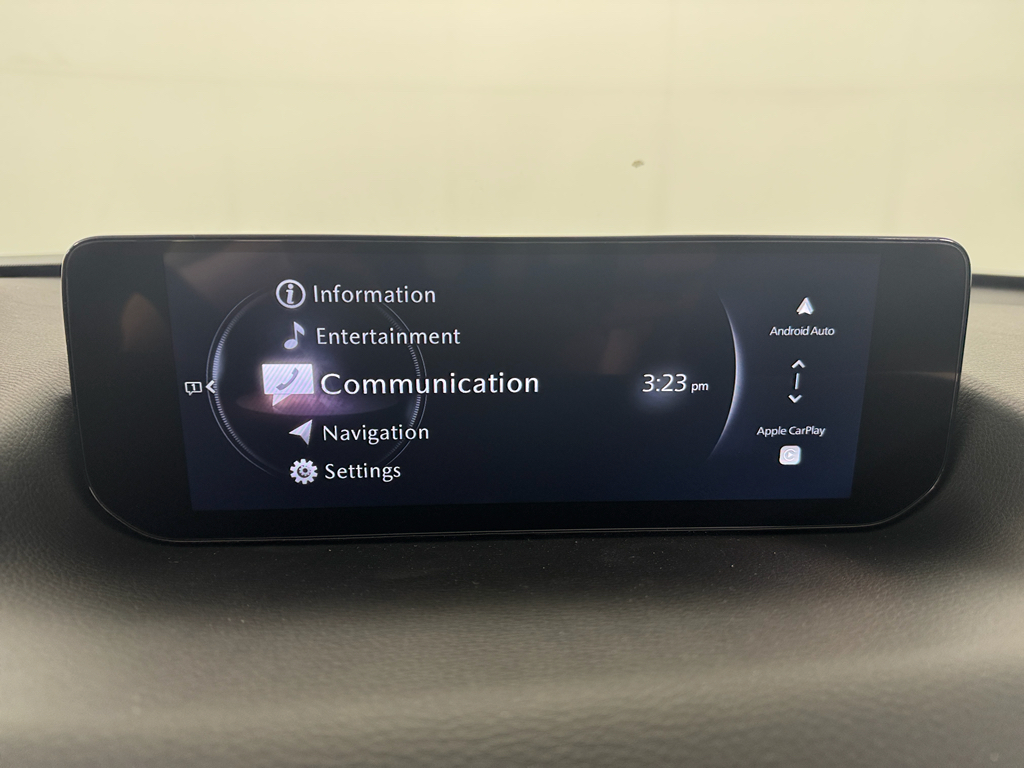 Vehicle image 19 of 33