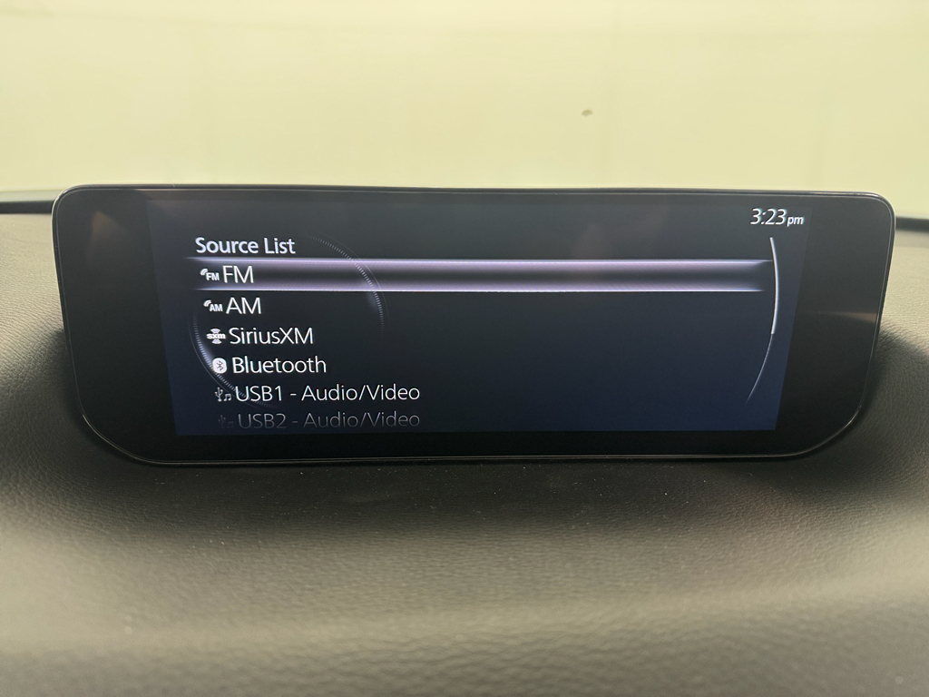 Vehicle image 22 of 33