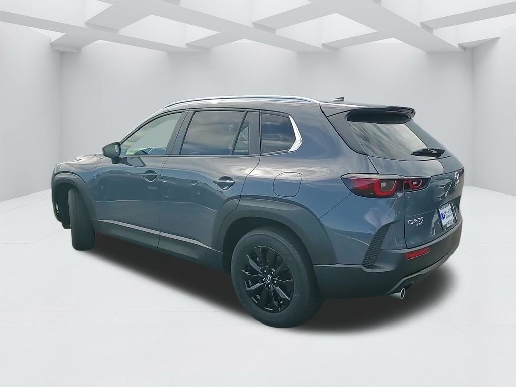 2025 Mazda CX-50 2.5 S Premium Package Image 10 of 24