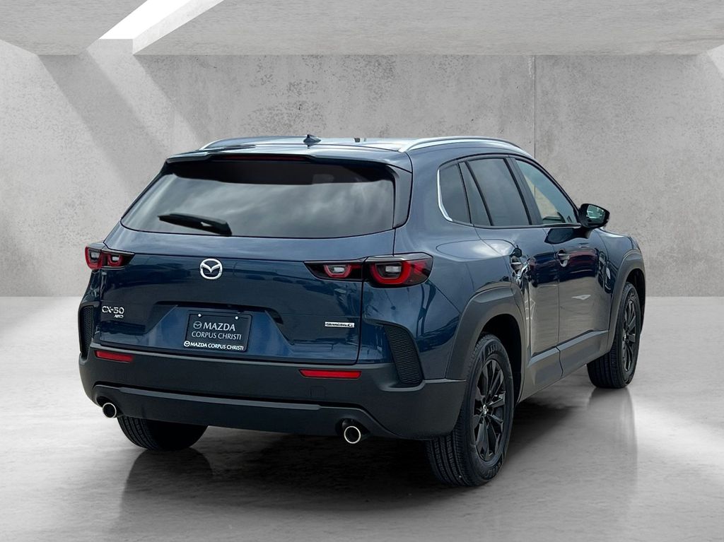 2025 Mazda CX-50 2.5 S Premium Package Image 5 of 32